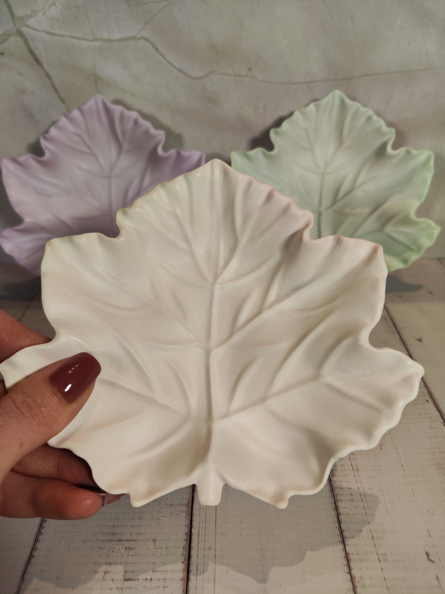 Pastel Leaf Trinket Tray