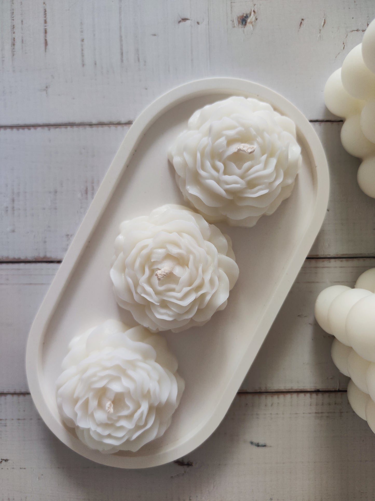 Peony Candle Set with Decorative Tray