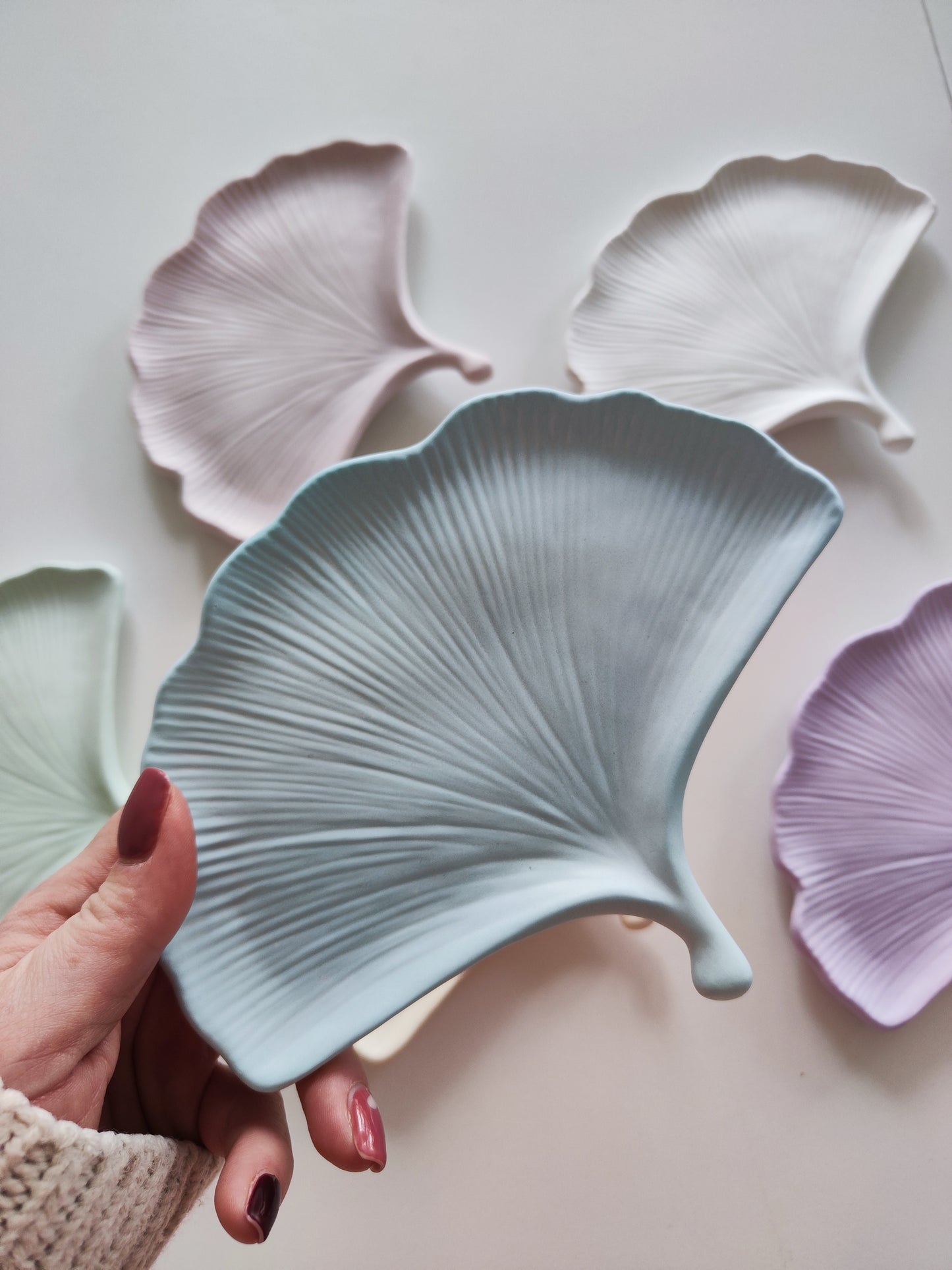 Pastel Gingko Leaf Trinket Tray