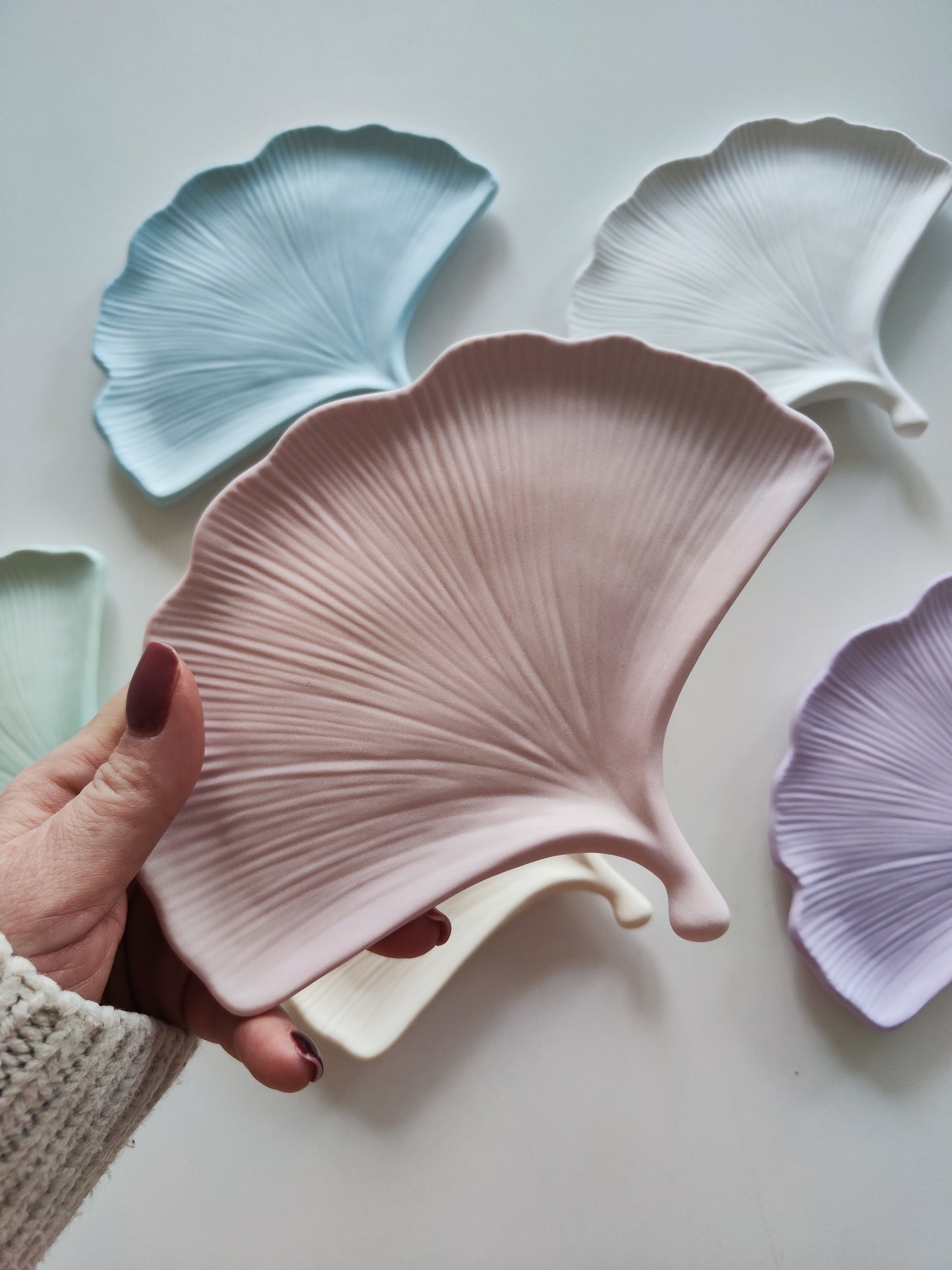 Pastel Gingko Leaf Trinket Tray