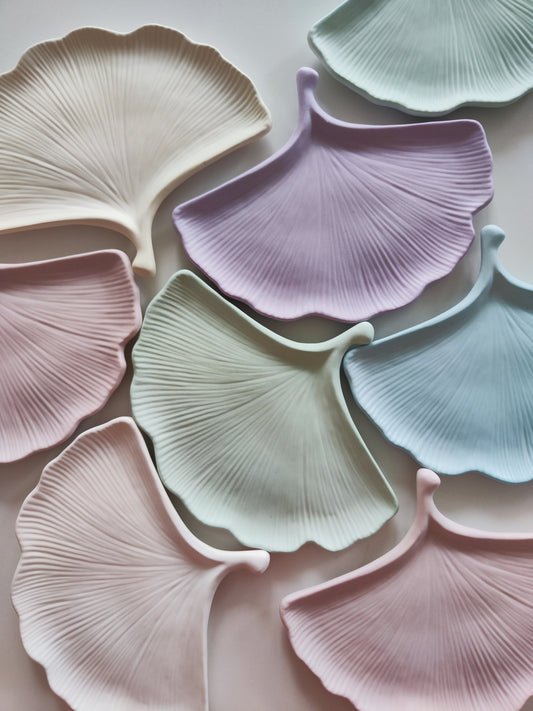 Pastel Gingko Leaf Trinket Tray