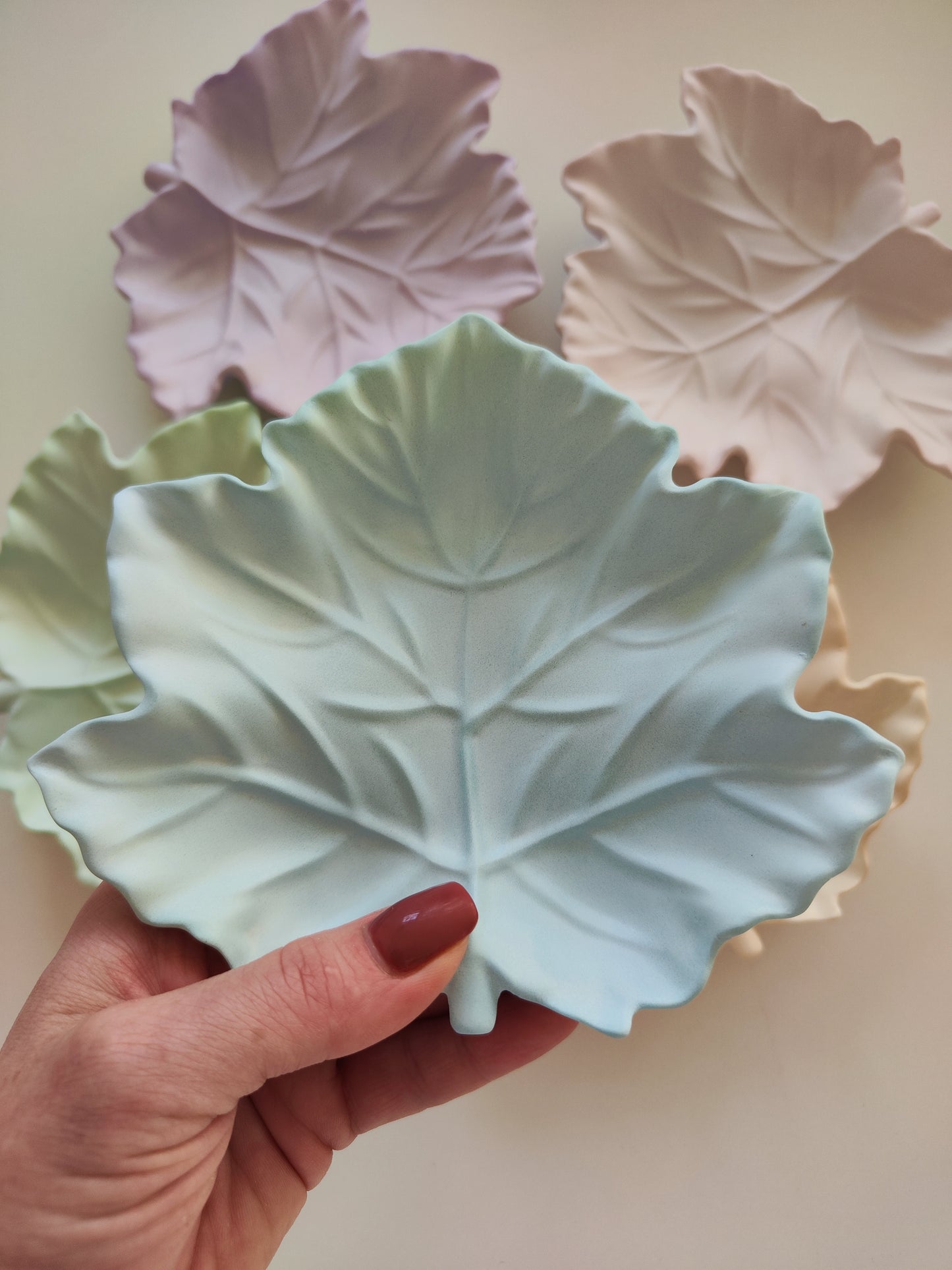 Pastel Leaf Trinket Tray