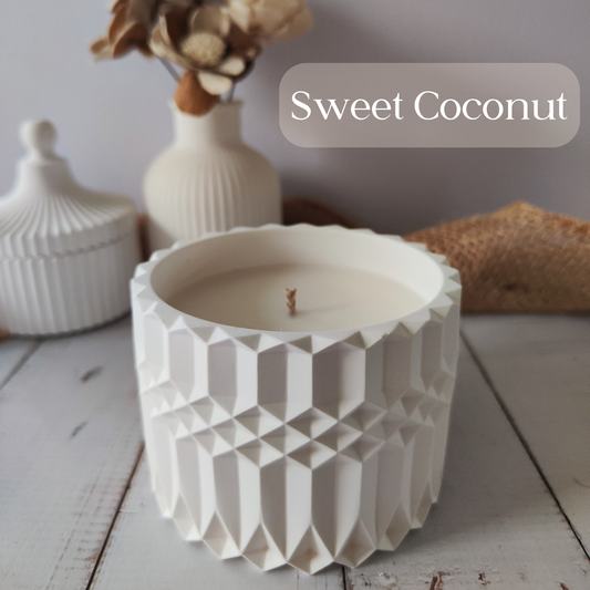 Sweet Coconut Candle Large